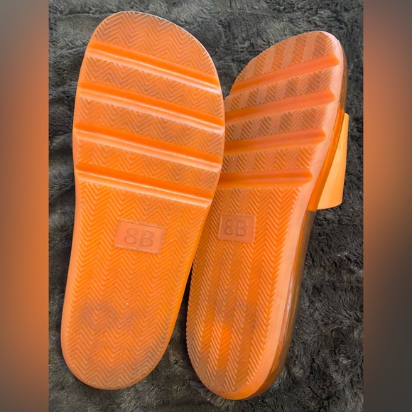 Tory Burch bubble Jelly Slides 💯 authentic - Picture 6 of 6